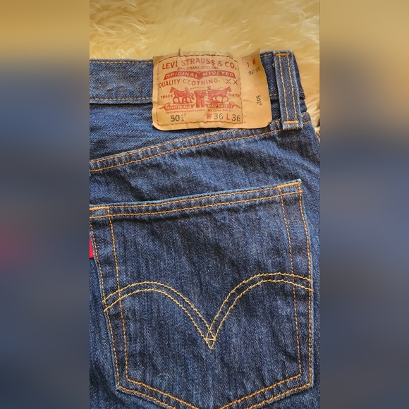 Men's 501 Button Fly Original Denim Jeans - Picture 5 of 13